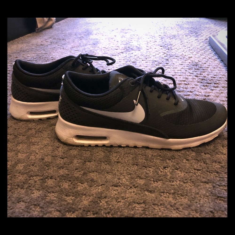 Nike’s size 6.5